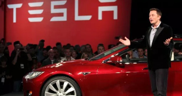 Elon Musk İtiraf Etti: Tesla Ölümden Döndü