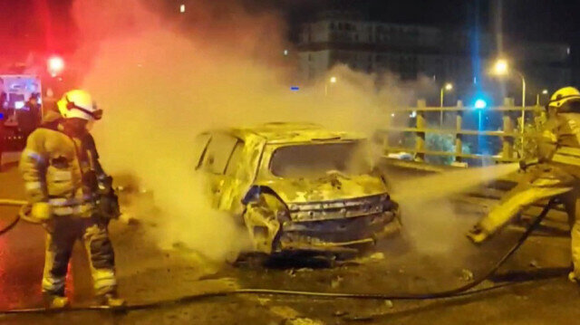 Şile Otoyolu’nda kaygı dolu anlar: Seyir halindeki araba alev topuna döndü