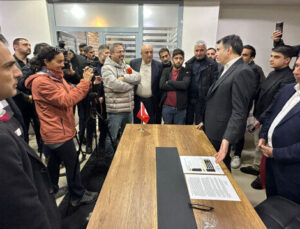 YETERLİ Parti’de derin zelzele: 12 bin 750 partili istifa etti