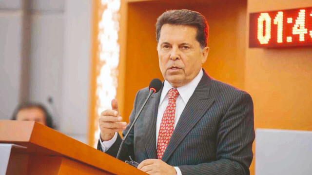 Özer’in notlarından örgüt güzellemesi çıktı