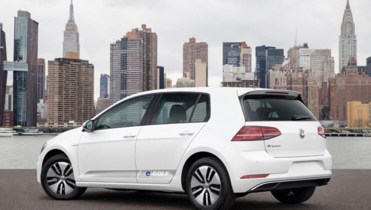 Volkswagen ve Rivian, Yeni Bir Elektrikli Golf Üzerinde Çalışıyor