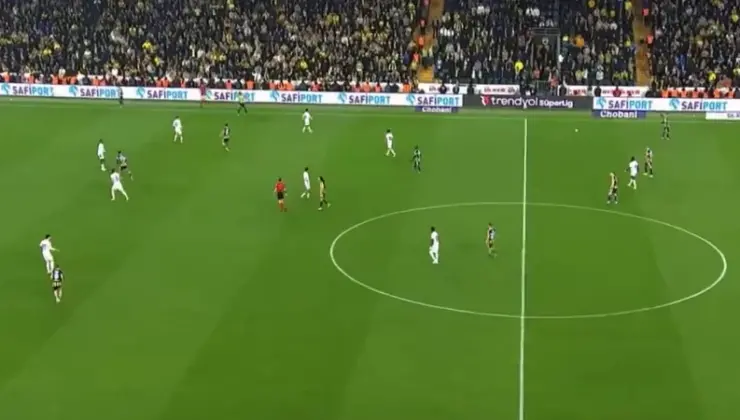 Fenerbahçe’de son dakika golünün yankıları sürüyor: “Niye uzun vuruyorsun pas yap!”