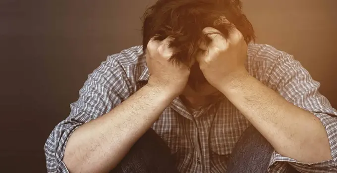 Ünlülere operasyonlar sürerken uzmanlardan ‘uyuşturucu’ uyarısı: “Bir defadan çok şey olur”