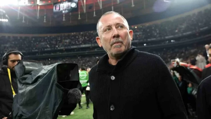 Beşiktaş’a şampiyon hoca! O isim ön plana çıktı