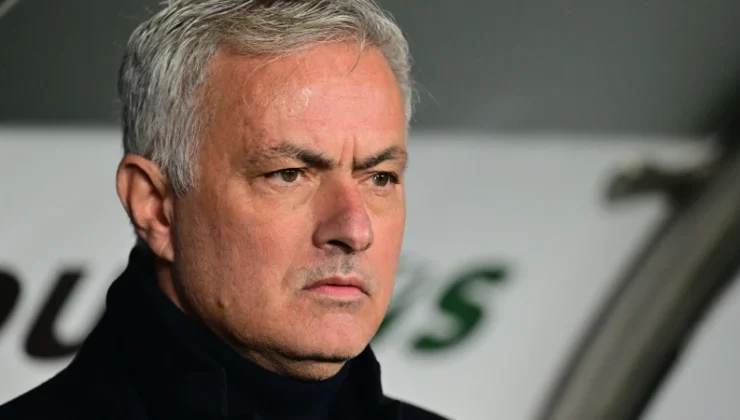 Ve Jose Mourinho 3 yıllık mukavele imzaladı!
