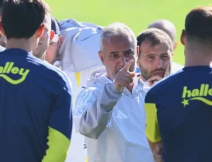 İsmail Kartal iki futbolcunun ismini verdi: Bu dönem bizimle olacaklar