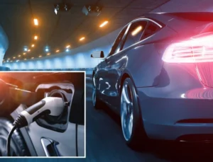 Togg tepede Tesla geride kaldı: Sürpriz model listeyi karıştırdı işte en çok satan elektrikli arabalar