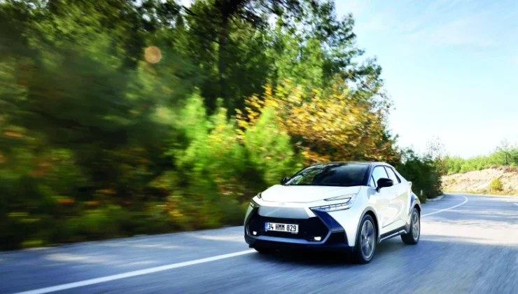 Toyota C-HR 10 yılı devirdi