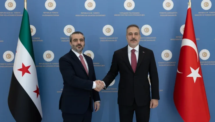 Ankara-Şam çizgisinde kritik temas: Bakan Fidan Suriyeli mevkidaşı Şeybani ile görüştü