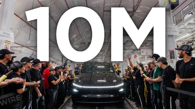 Tesla, 10 Milyonuncu Elektrikli Arabasını Üretti!